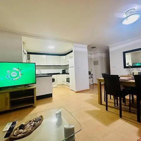 Punta Me Location Near The Les Marines Apartmán *